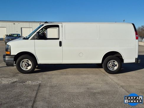 Certified 2024 GMC Savana 2500 Work Van w/ Driver Convenience Package image 4