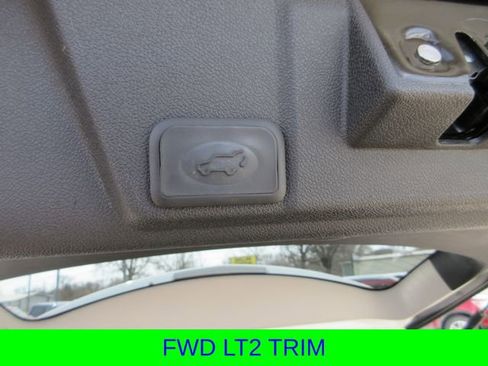 Used 2015 Chevrolet Traverse LT image 25