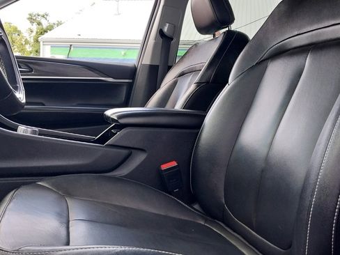 Used 2022 Jeep Grand Cherokee L Limited image 21