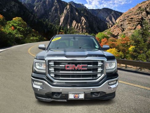 Used 2017 GMC Sierra 1500 SLT w/ SLT Premium Package AWD/4WD image 6