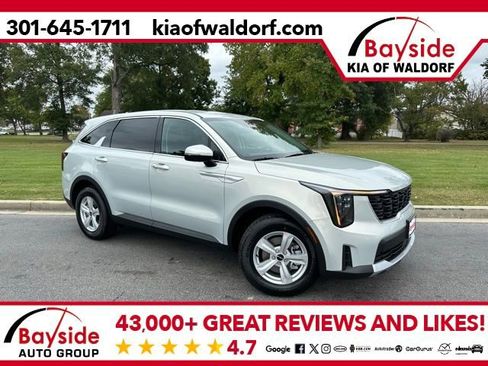 New 2026 Kia Sorento S image 1