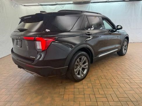 Certified 2025 Ford Explorer Active w/ Active Comfort Package AWD/4WD image 10