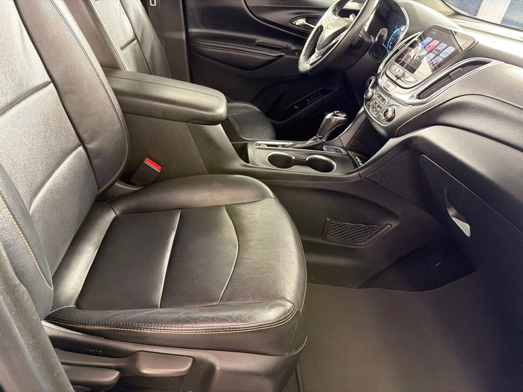 Used 2018 Chevrolet Equinox Premier FWD image 22