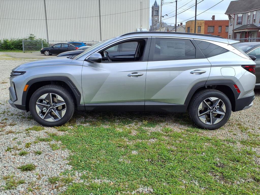 New 2026 Hyundai Tucson SEL w/ Tow & Go Package AWD/4WD image 2