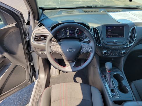 Used 2023 Chevrolet Equinox RS w/ LPO, Cargo Package image 13