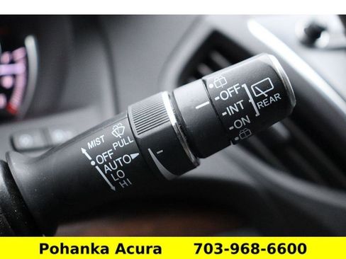 Used 2020 Acura MDX SH-AWD w/ Technology Package image 13