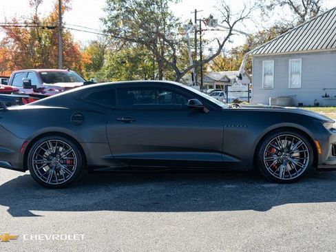 Used 2024 Chevrolet Camaro ZL1 image 5