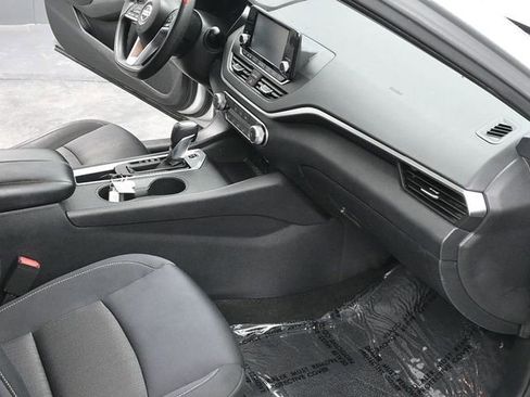 Used 2021 Nissan Altima 2.5 S image 17