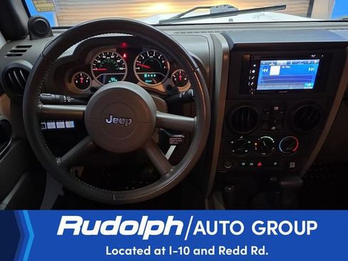 Used 2008 Jeep Wrangler Unlimited Rubicon w/ Dual Top Group AWD/4WD image 15