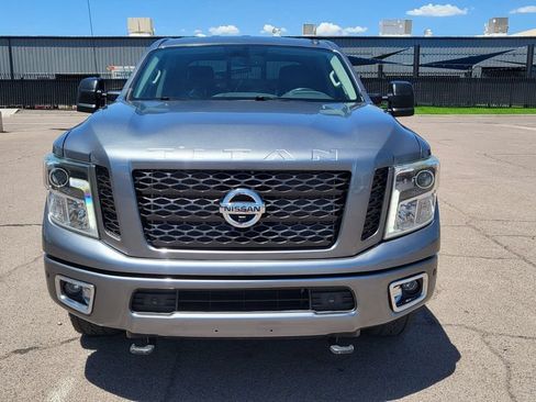 Used 2016 Nissan Titan SV AWD/4WD image 3