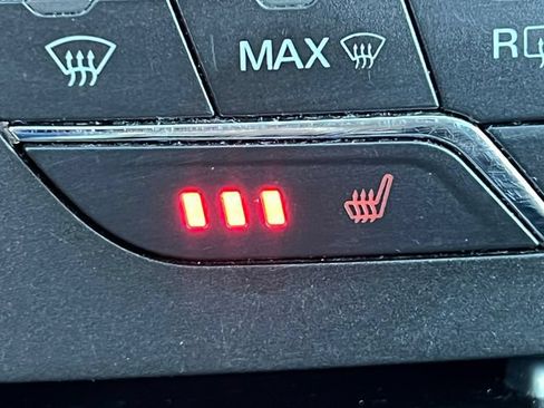 Used 2016 Ford Edge SEL w/ Equipment Group 201A AWD/4WD image 6