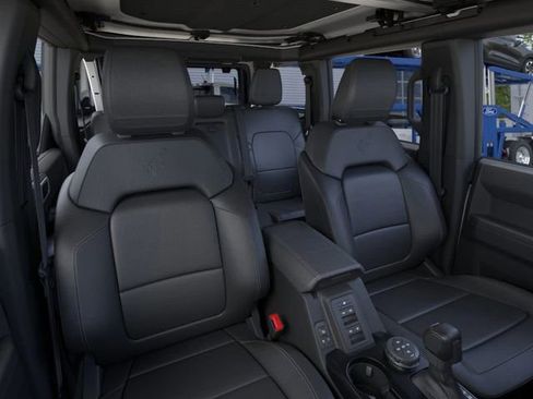 New 2026 Ford Bronco Badlands w/ Sasquatch Package image 10