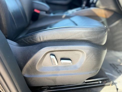 Used 2017 Audi Q5 2.0T Premium Plus w/ Technology Package image 35