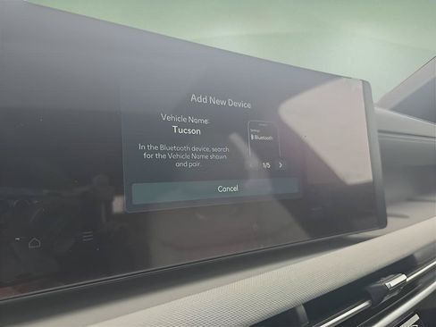 Used 2025 Hyundai Tucson Limited AWD/4WD image 27