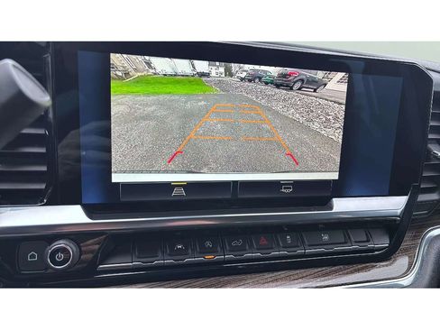 Used 2023 Chevrolet Silverado 1500 LT image 17