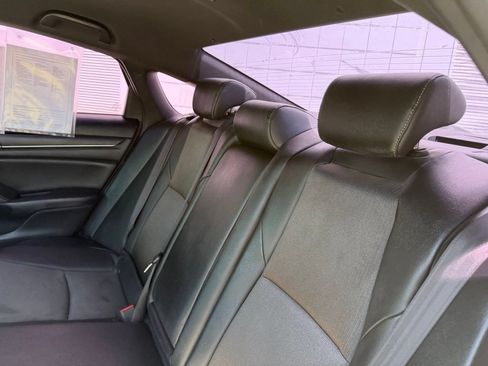 Used 2019 Honda Accord Sport image 19