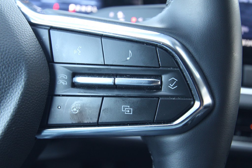 Used 2026 Chevrolet Equinox LT AWD/4WD image 20
