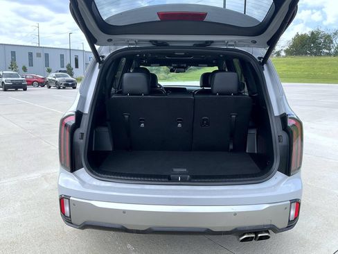 Used 2023 Kia Telluride EX X-Line AWD/4WD image 9