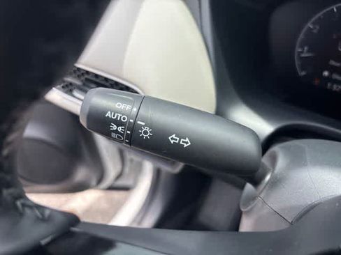 Used 2026 Honda HR-V EX-L image 15