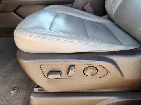 Used 2021 Chevrolet Tahoe Z71 w/ Z71 Signature Package image 25