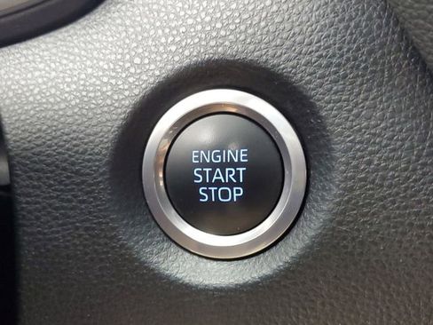 Used 2022 Toyota Corolla XSE image 31