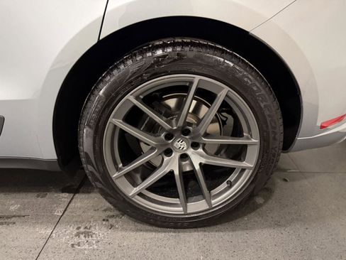 Used 2025 Porsche Macan Turbo image 11