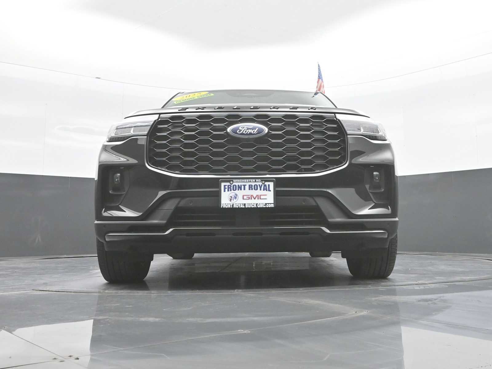 Used 2025 Ford Explorer ST-Line AWD/4WD image 42