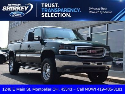 Used 2001 GMC Sierra 2500 4x4 Extended Cab HD w/ Convenience Plus Group