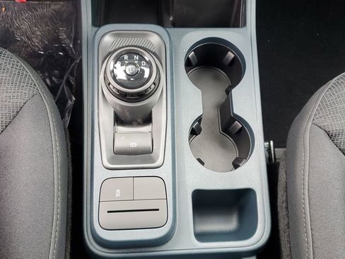 New 2025 Ford Maverick XL image 31