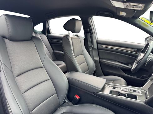 Used 2022 Honda Accord Sport image 15