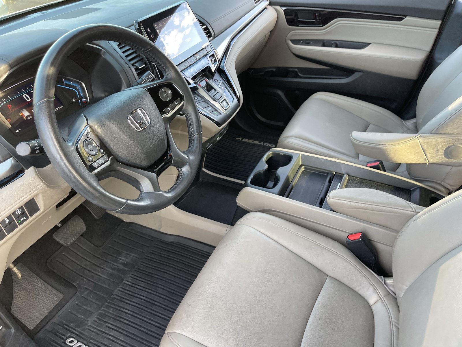 Used 2024 Honda Odyssey Touring image 21