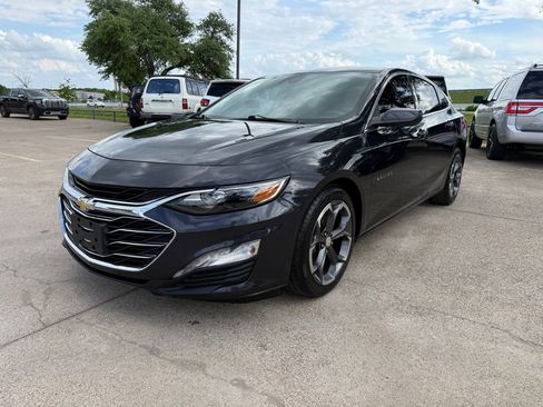Used 2023 Chevrolet Malibu LT w/ Driver Confidence Package image 3