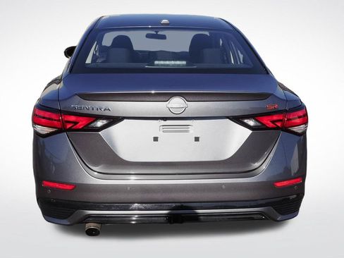 Used 2025 Nissan Sentra SR FWD image 6