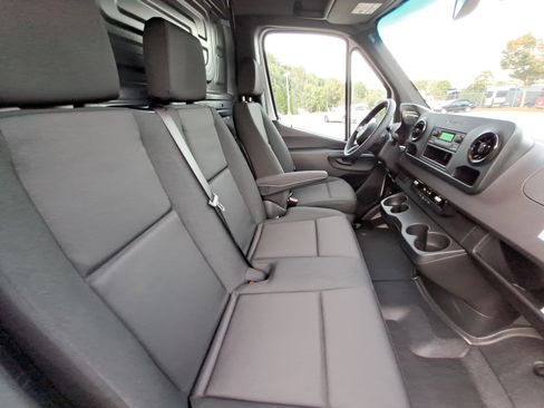 New 2026 Mercedes-Benz Sprinter 144 Cargo image 10
