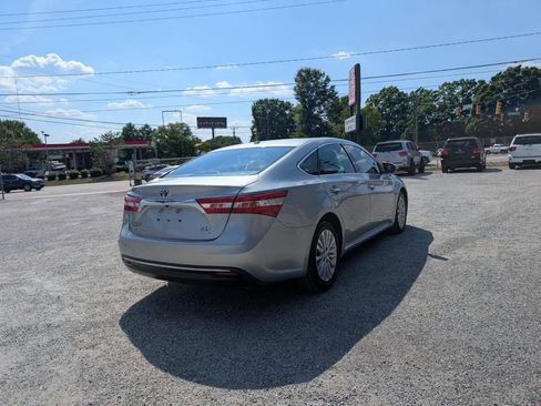 Used 2015 Toyota Avalon XLE Touring FWD image 7