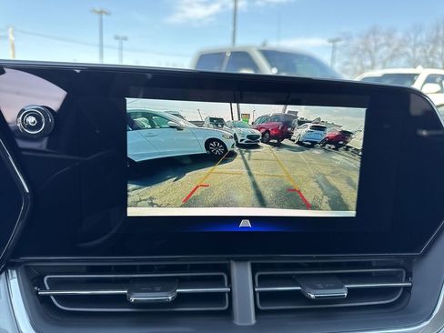 New 2026 Chevrolet Trax LT image 17