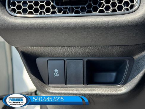 New 2026 Honda HR-V LX image 22