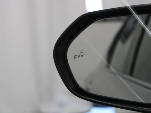 Used 2018 Toyota Camry XSE w/ Protection Package (Q2) image 36