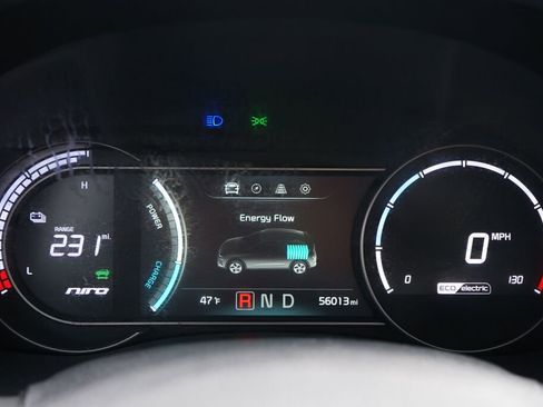 Used 2019 Kia Niro EX Premium w/ Cold Weather Package 1.0 image 26