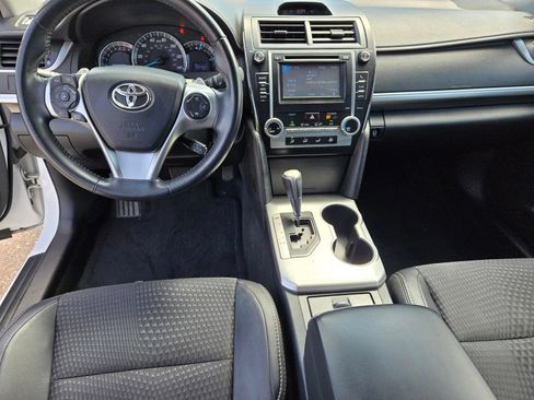 Used 2013 Toyota Camry SE w/ Convenience Pkg FWD image 20