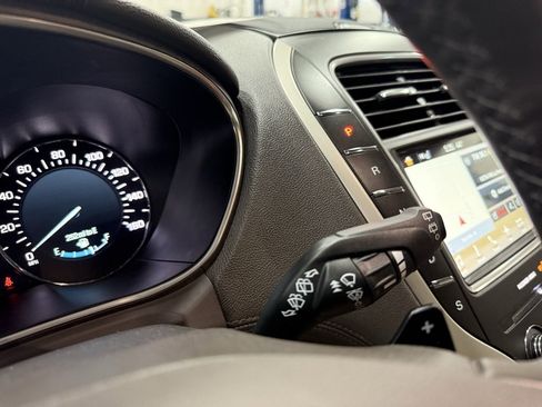 Used 2022 Lincoln Nautilus Reserve w/ Equipment Group 202A image 55