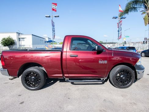 Used 2017 RAM 1500 Tradesman w/ Chrome Appearance Group image 5