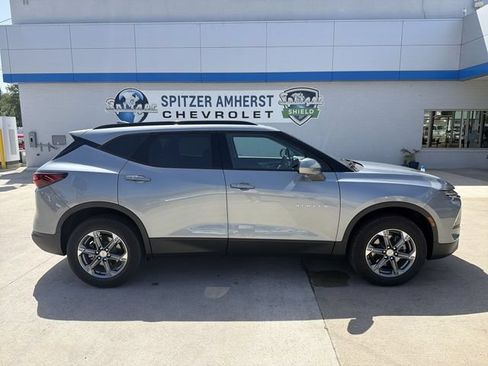 Used 2024 Chevrolet Blazer LT w/ Convenience Package FWD image 11