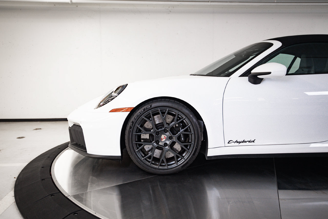 Certified 2026 Porsche 911 Carrera GTS RWD image 11