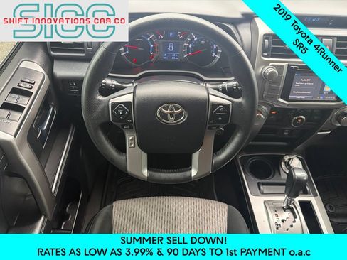 Used 2019 Toyota 4Runner SR5 AWD/4WD image 12