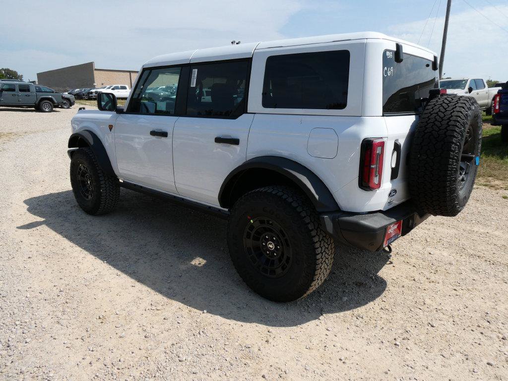 New 2026 Ford Bronco Badlands w/ Sasquatch Package AWD/4WD image 8