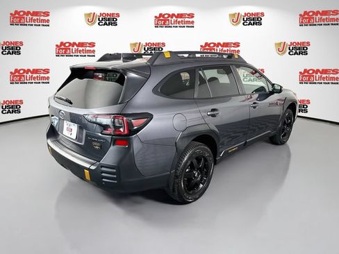 Used 2025 Subaru Outback Wilderness w/ Wilderness Package AWD/4WD image 19