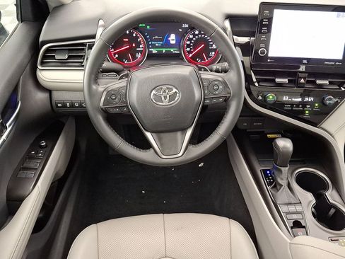 Used 2024 Toyota Camry XSE w/ Navigation Package FWD image 13