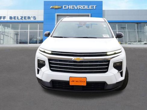 New 2026 Chevrolet Traverse LT w/ Driver Confidence Package image 8