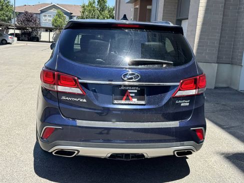 Used 2017 Hyundai Santa Fe Limited w/ Cargo Package AWD/4WD image 4